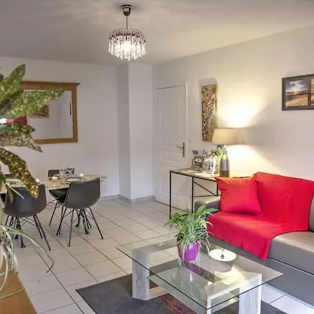 Le Jardin De L'Atrium - Appartement Moderne Proche De Geneve Et Palexpo Saint-Julien-en-Genevois Buitenkant foto