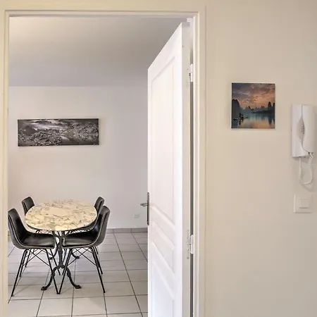 Le Jardin De L'Atrium - Appartement Moderne Proche De Geneve Et Palexpo Saint-Julien-en-Genevois Buitenkant foto